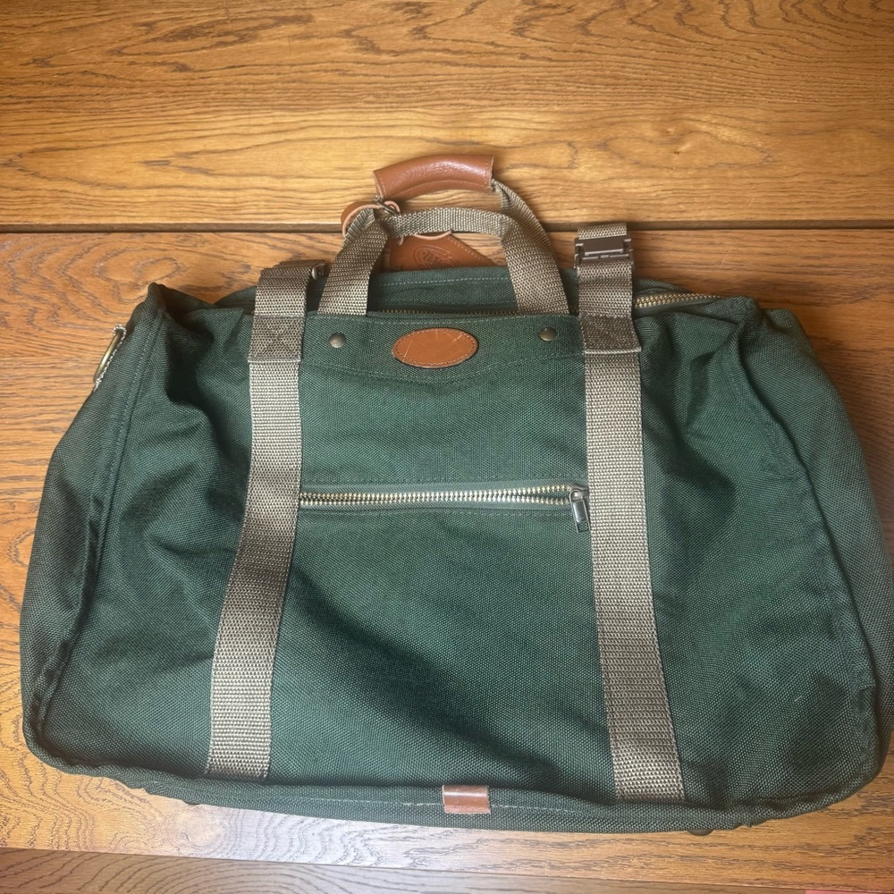 Tumi Green‎ Garment type  Vintage Duffel Bag with Brown Accents